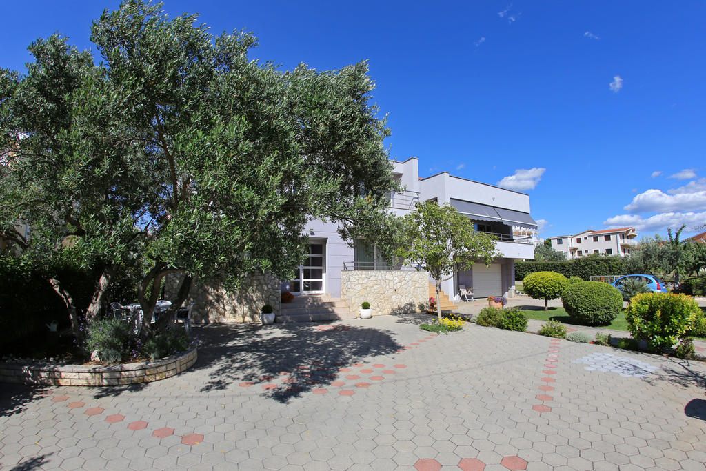 Apartmani Ukalovic Zadar Bagian luar foto