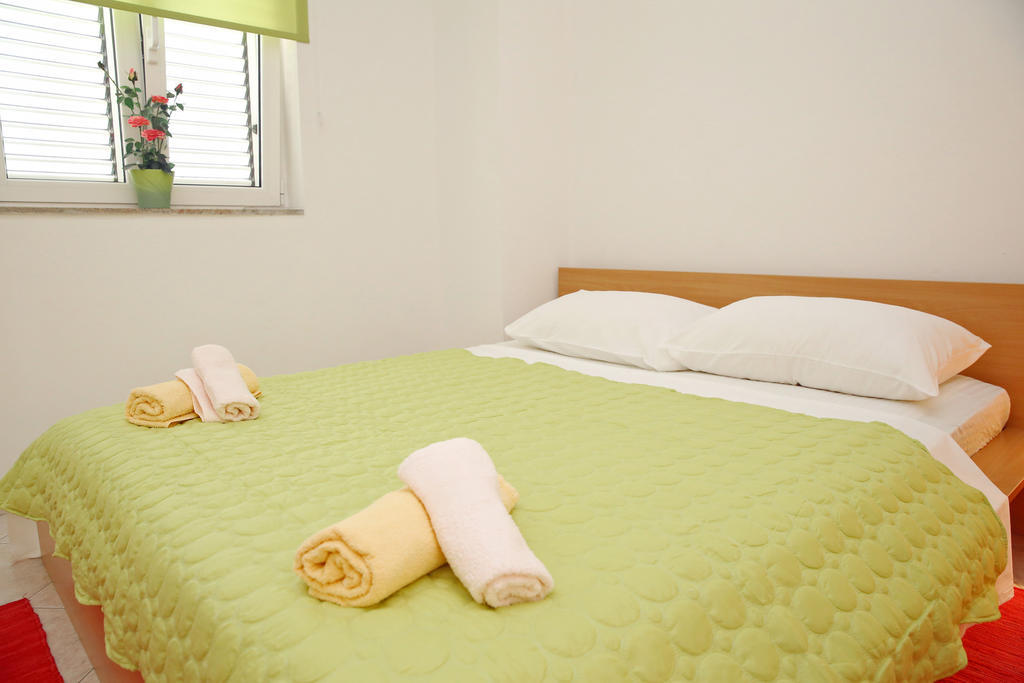Apartmani Ukalovic Zadar Bagian luar foto