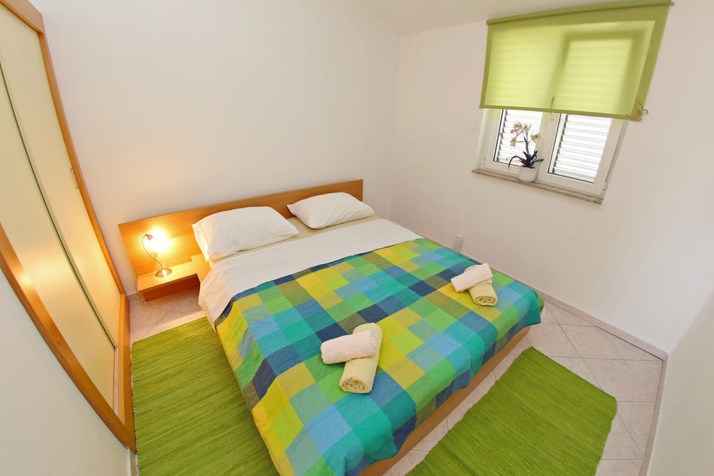 Apartmani Ukalovic Zadar Bagian luar foto