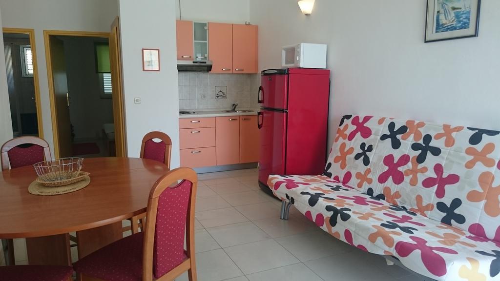 Apartmani Ukalovic Zadar Bagian luar foto